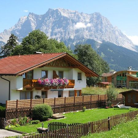 Appartements Schneezauber Lermoos Esterno foto