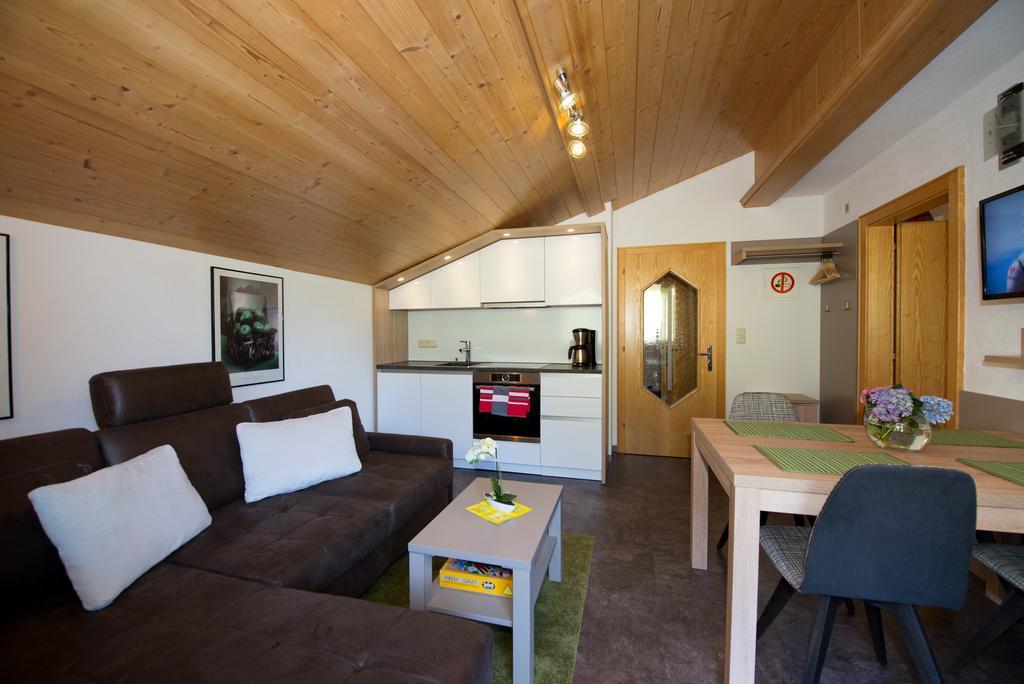 Appartements Schneezauber Lermoos Camera foto