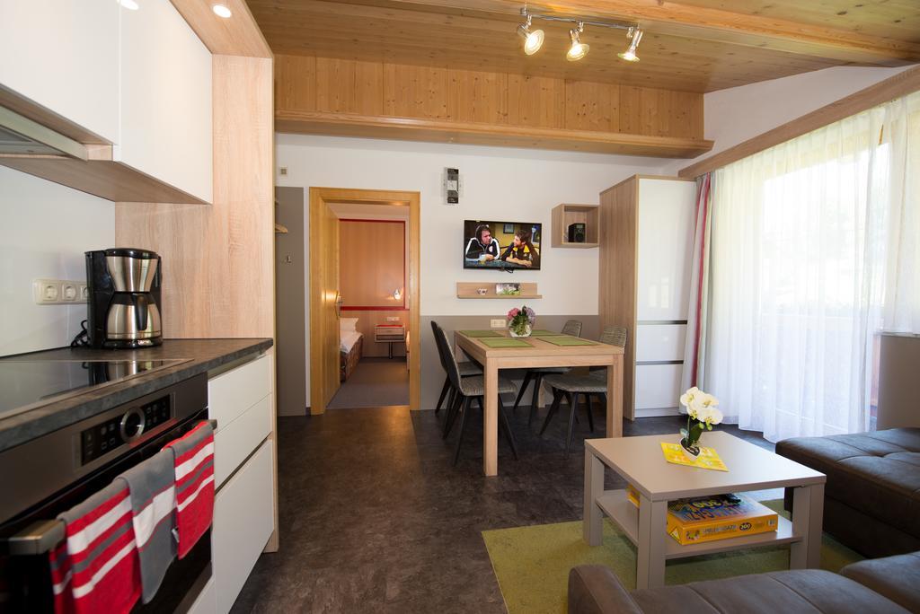 Appartements Schneezauber Lermoos Camera foto