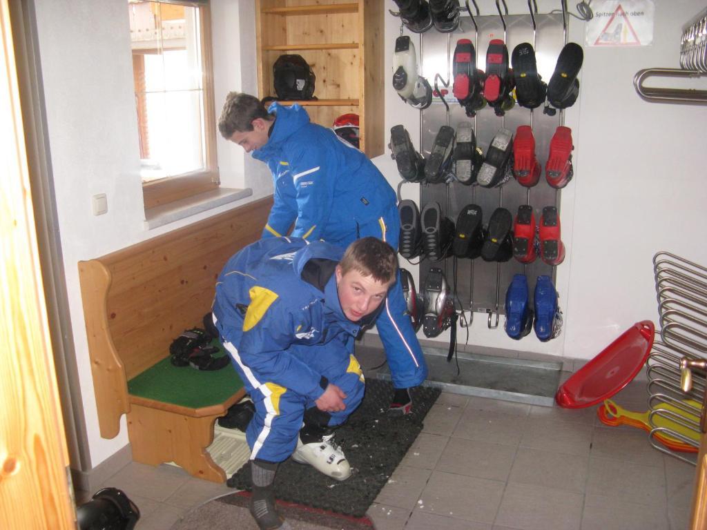 Appartements Schneezauber Lermoos Esterno foto
